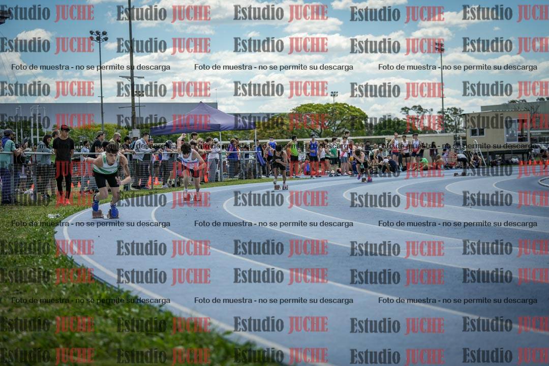 Fotos de los 400 m llanos de varones