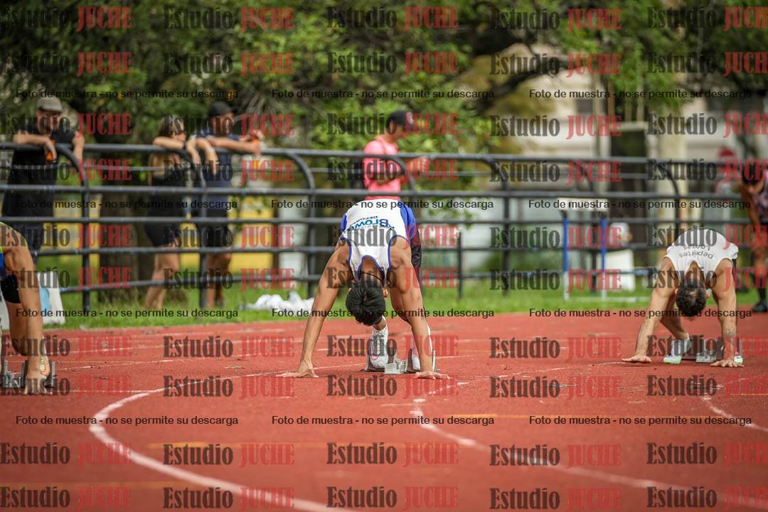 Fotos de los 200 m llanos de varones