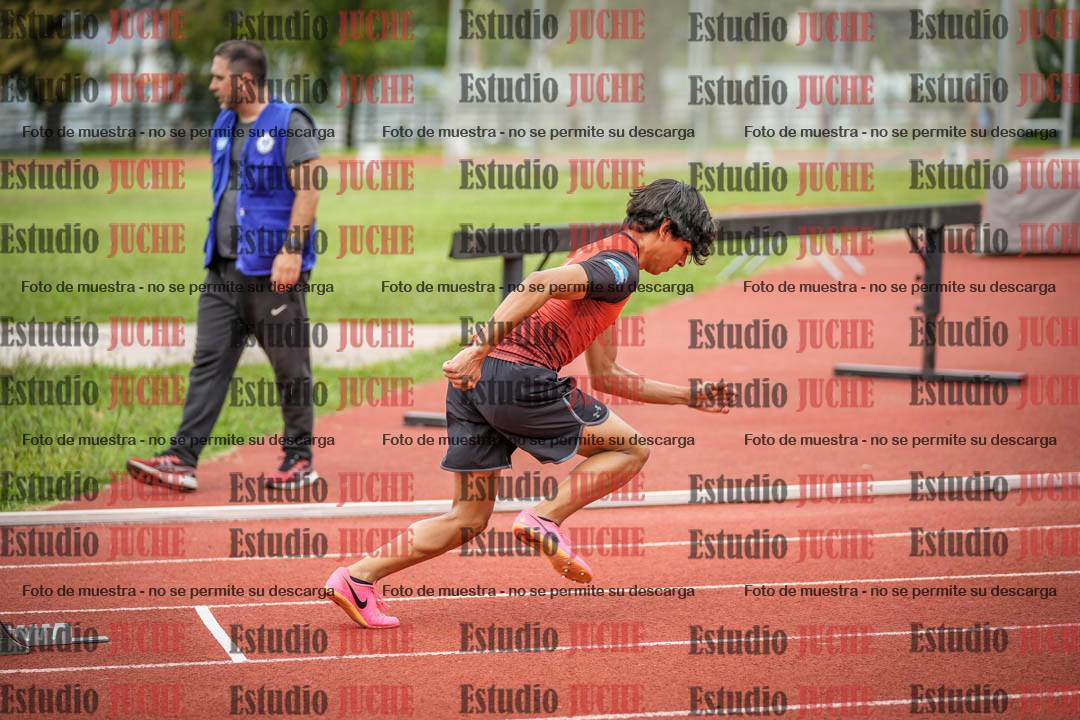 Fotos de los 400 m llanos de varones