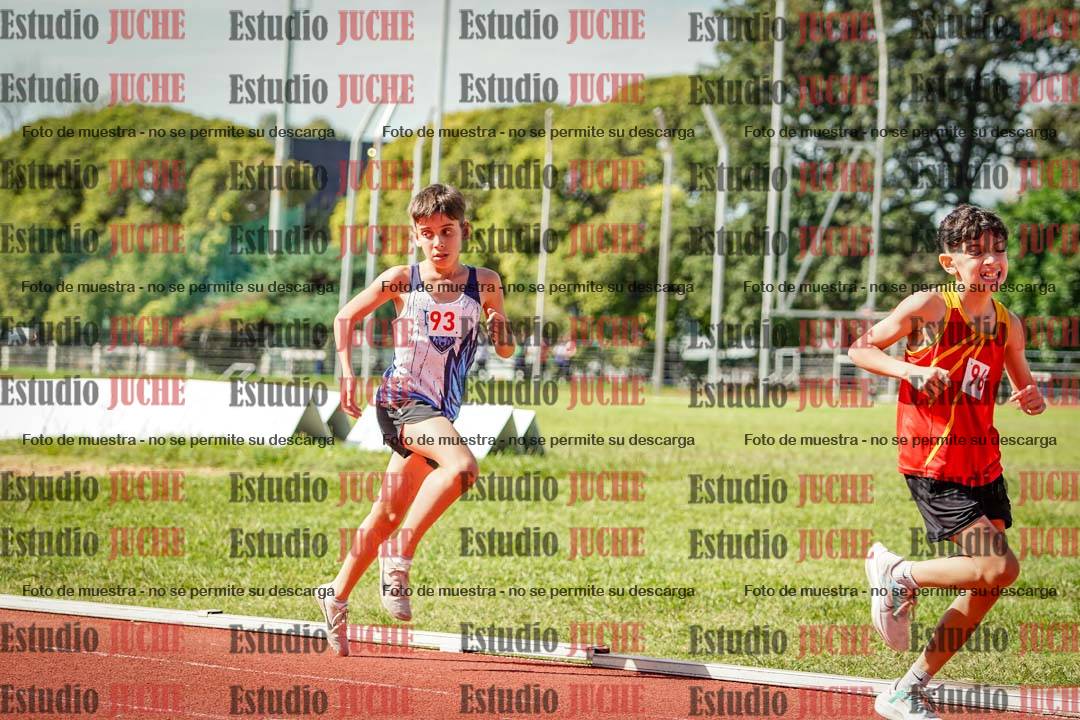 Fotos de los 1000 m llanos de varones