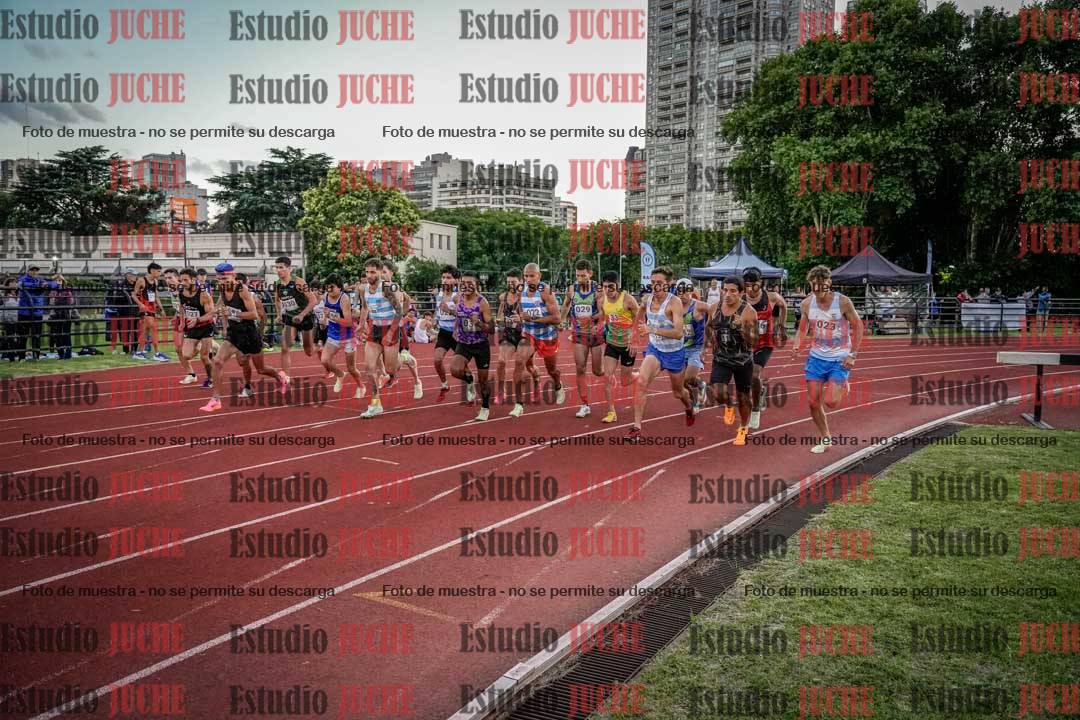 Fotos de los 1500 m llanos de varones