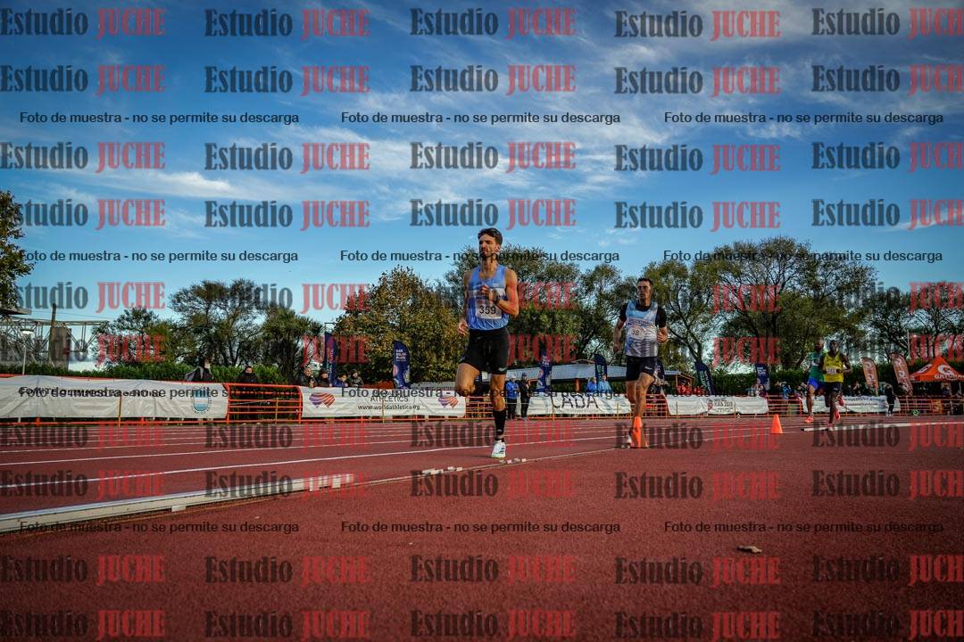 Fotos de los 1500 m llanos de varones - deca 10