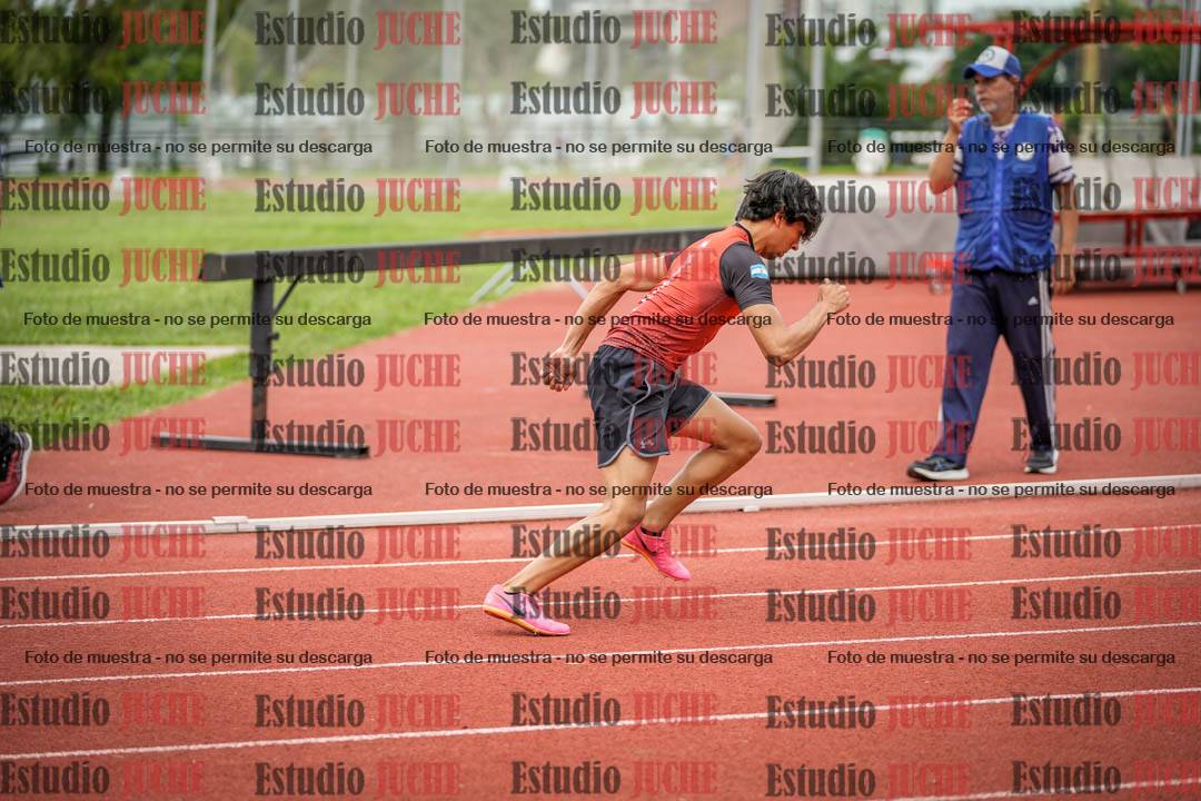 Fotos de los 400 m llanos de varones