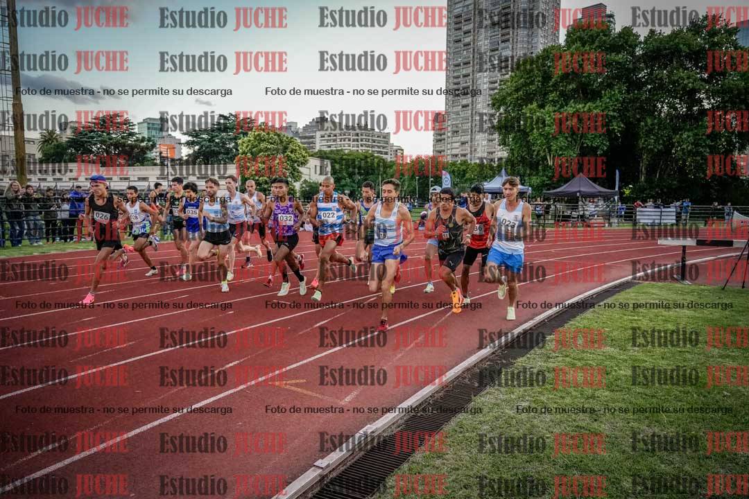 Fotos de los 1500 m llanos de varones