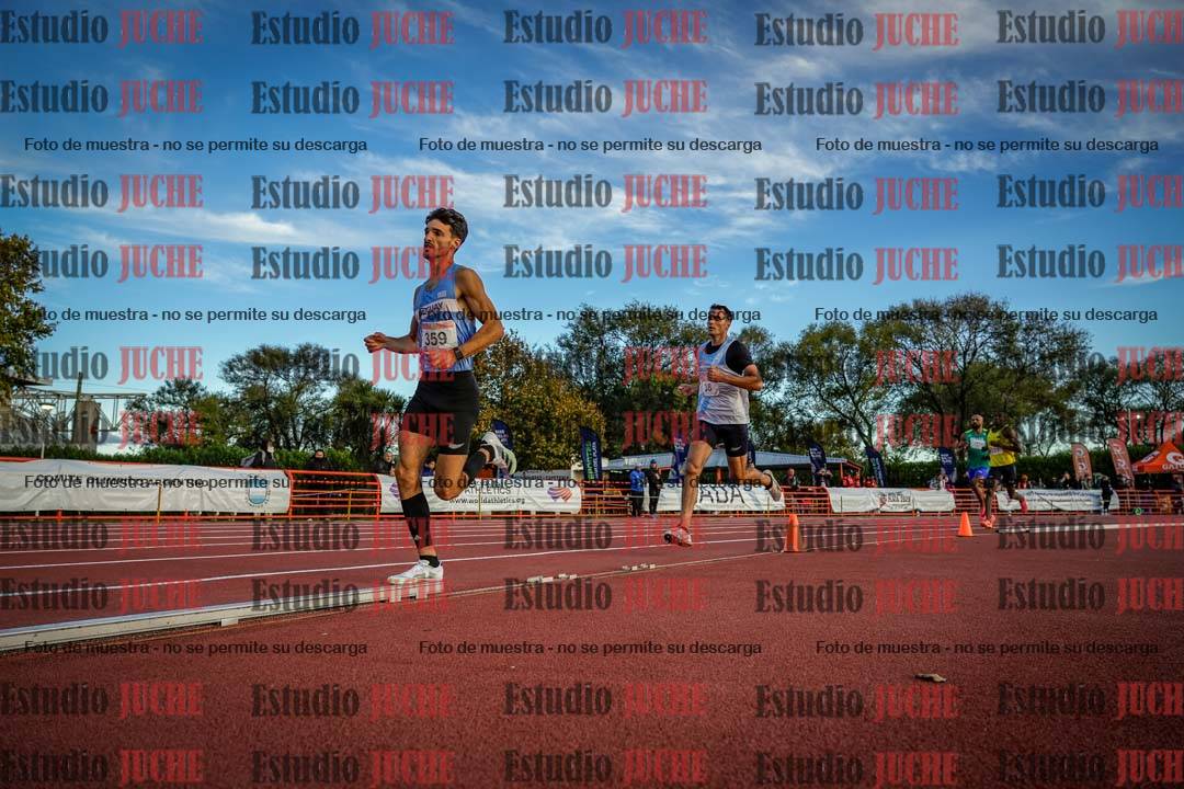 Fotos de los 1500 m llanos de varones - deca 10
