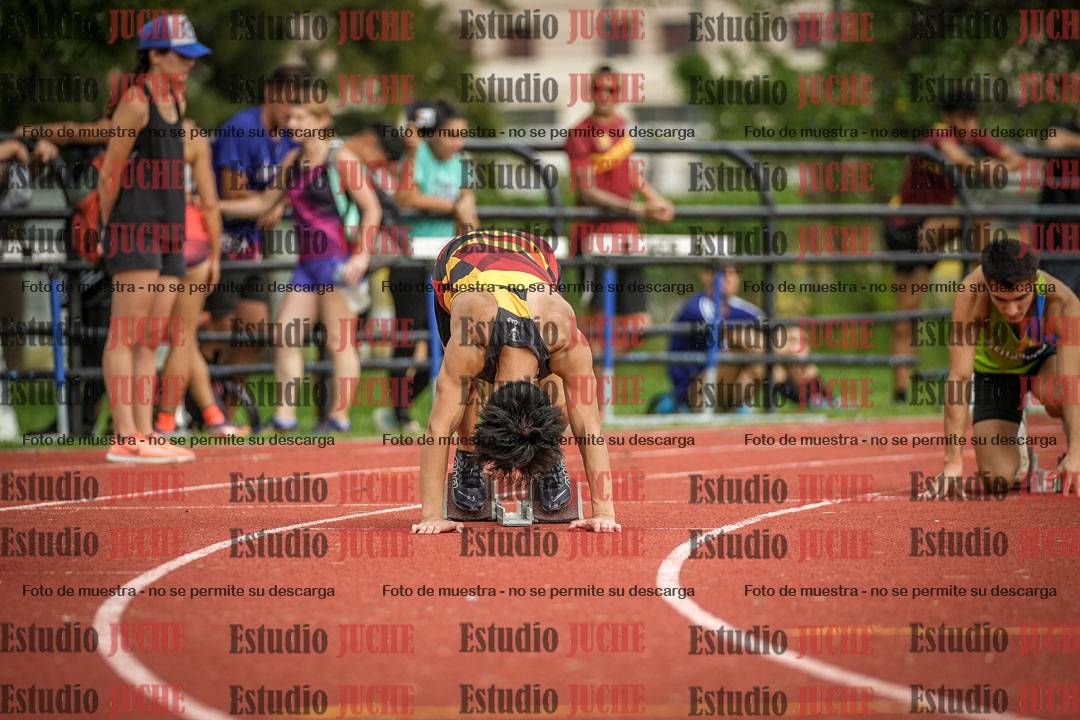Fotos de los 200 m llanos de varones
