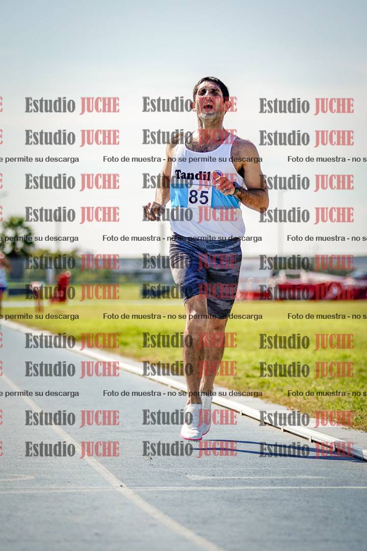 Fotos de los 3000 m llanos de varones