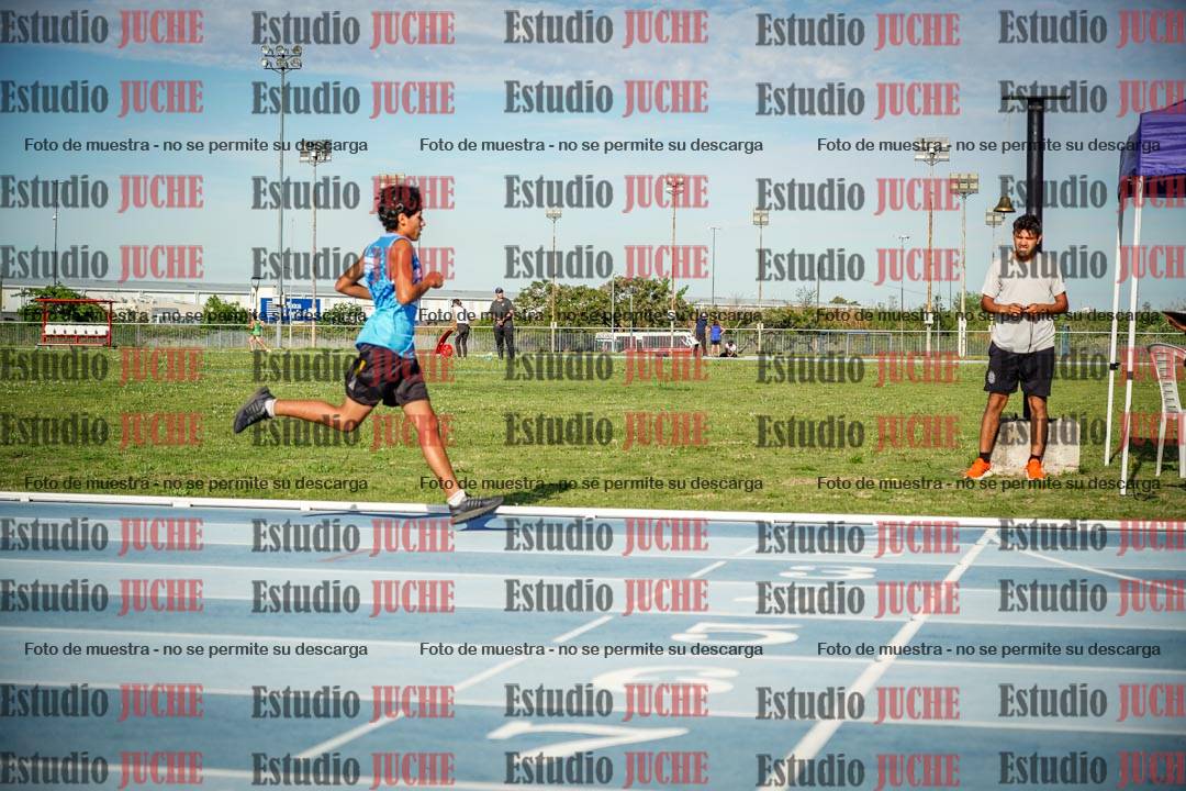 Fotos de los 1500 m llanos de varones
