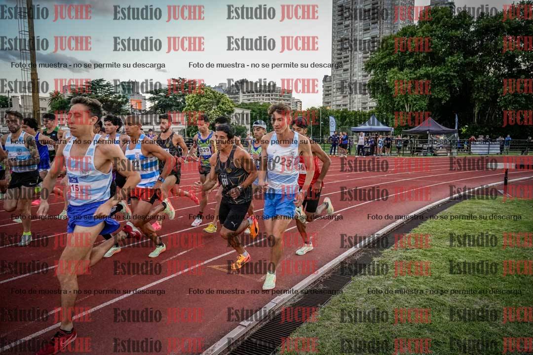 Fotos de los 1500 m llanos de varones