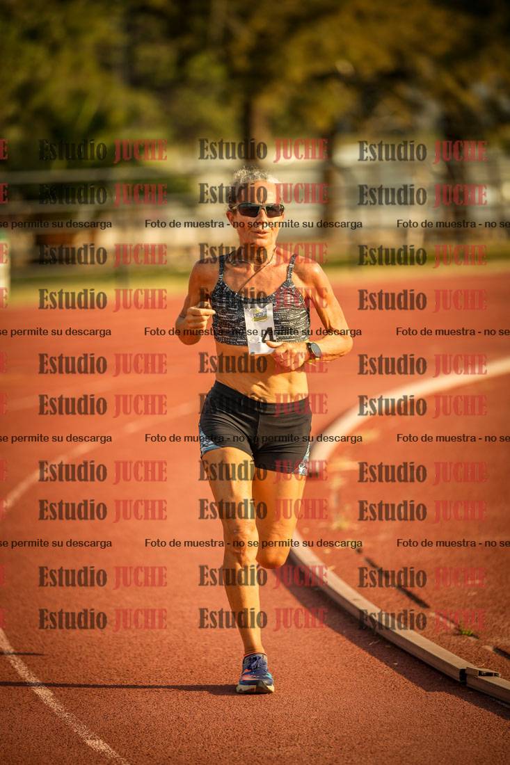 Fotos de los 5000 m llanos de mujeres y varones