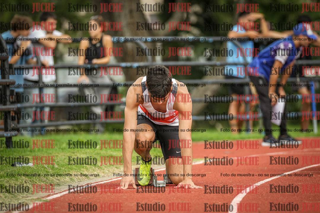 Fotos de los 200 m llanos de varones
