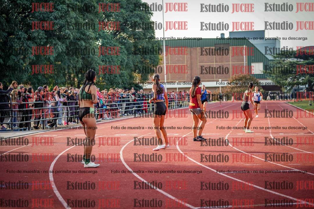 Fotos de las postas 4x400 m llanos de mujeres