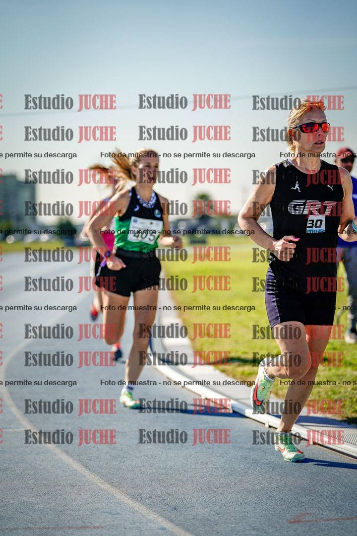 Fotos de los 1500 m llanos de mujeres