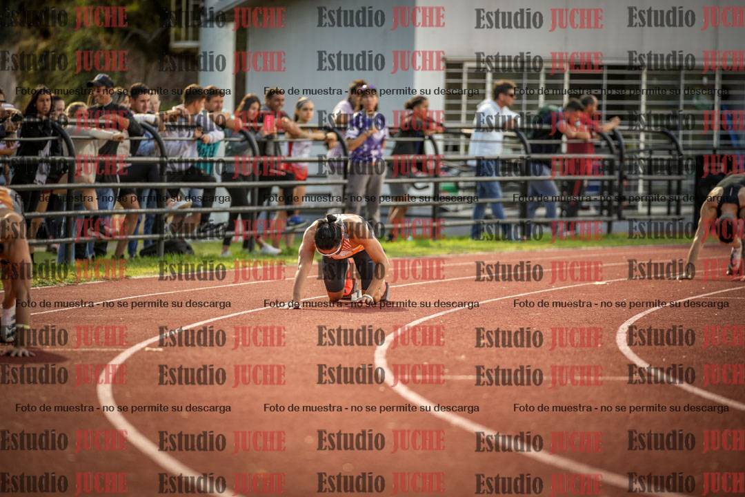 Fotos de los 400 m llanos de varones