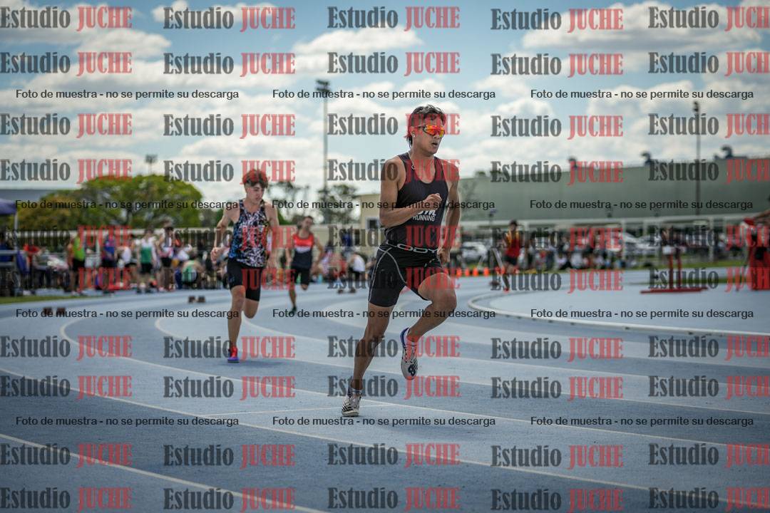 Fotos de los 400 m llanos de varones