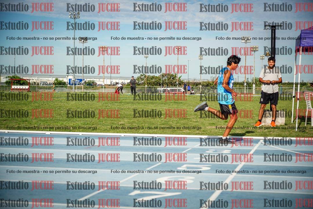 Fotos de los 1500 m llanos de varones