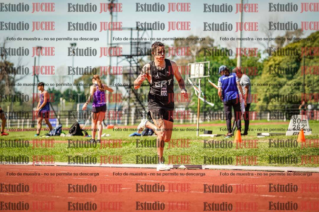 Fotos de los 800 m llanos de varones