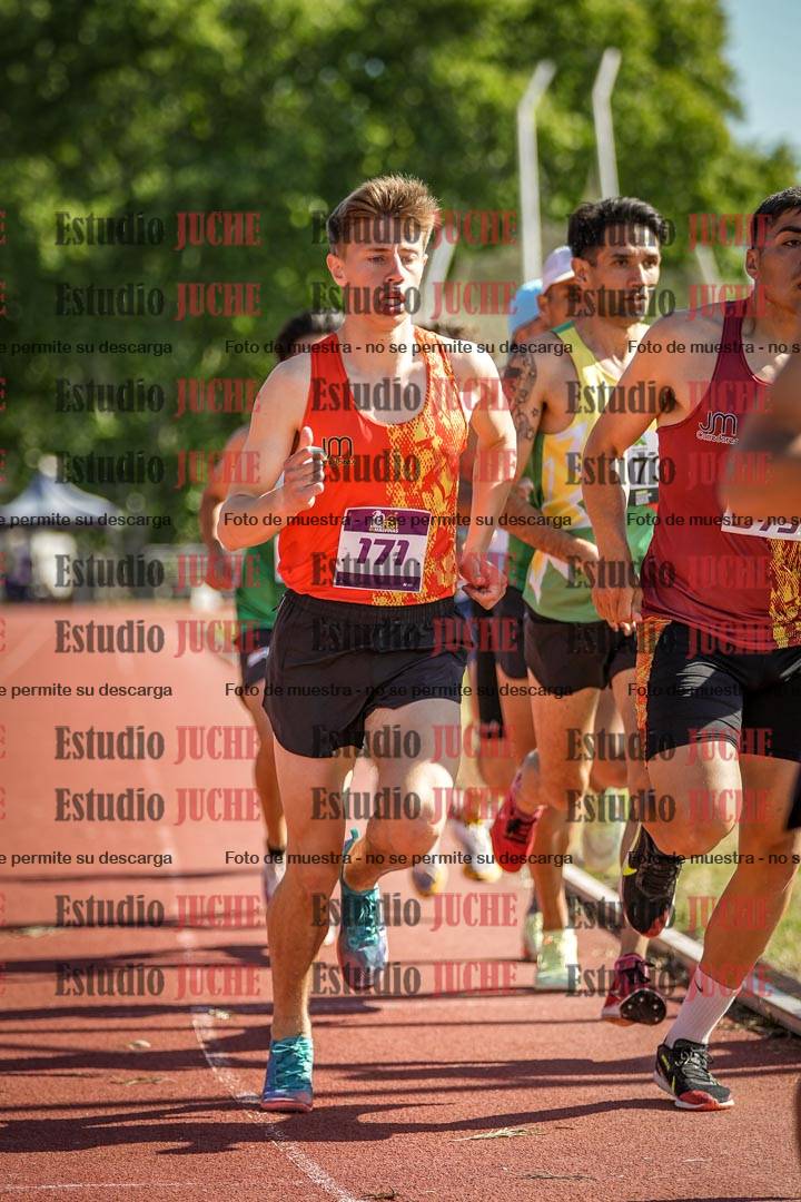 Fotos de los 5000 m llanos de varones