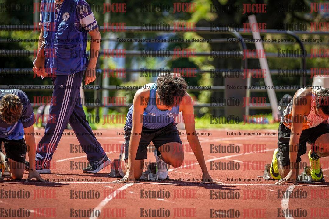 Fotos de los 100 m llanos de varones