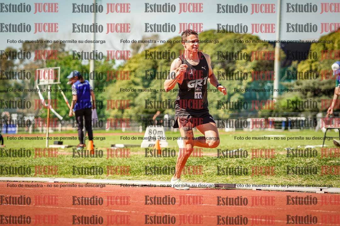 Fotos de los 800 m llanos de varones