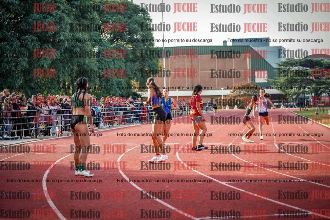 Fotos de las postas 4x400 m llanos de mujeres