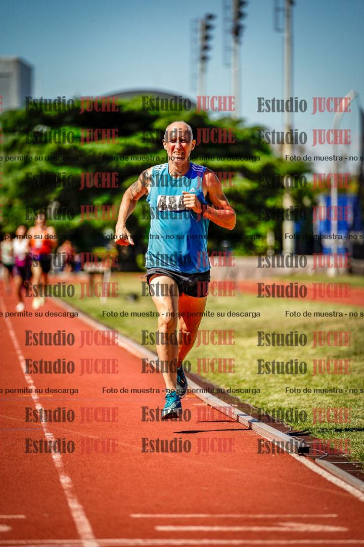 Fotos de los 800 m llanos de varones
