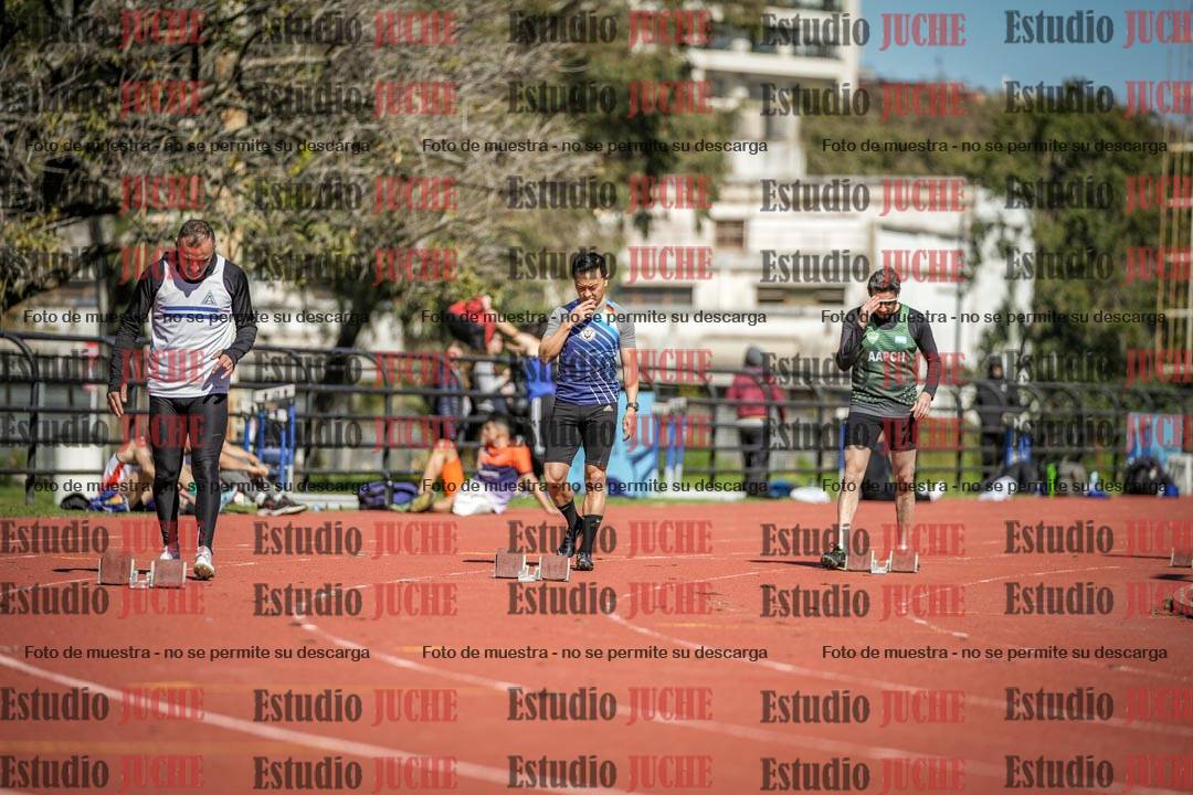 Fotos de los 200 m llanos de varones