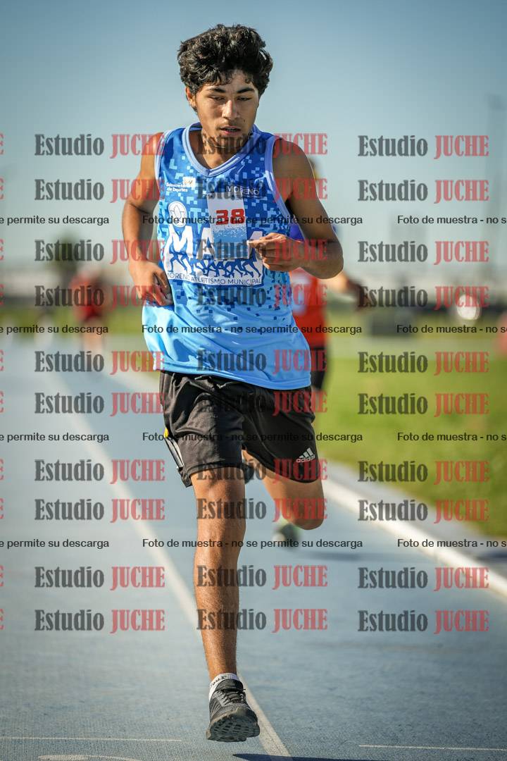 Fotos de los 1500 m llanos de varones
