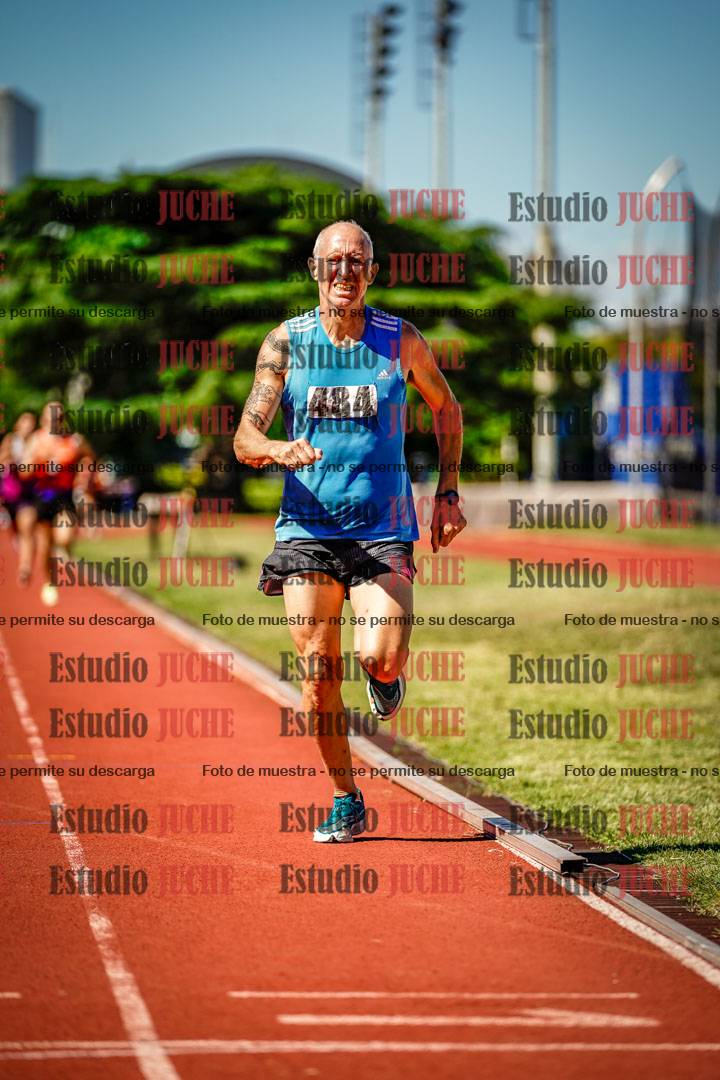 Fotos de los 800 m llanos de varones