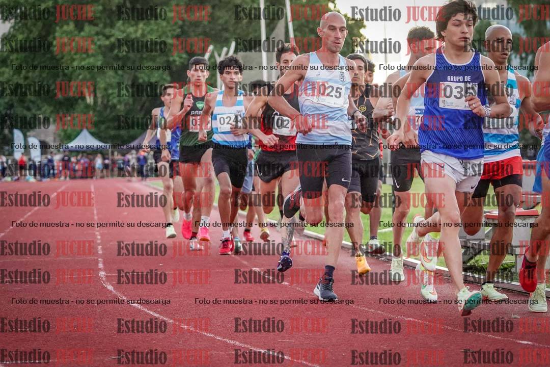 Fotos de los 1500 m llanos de varones