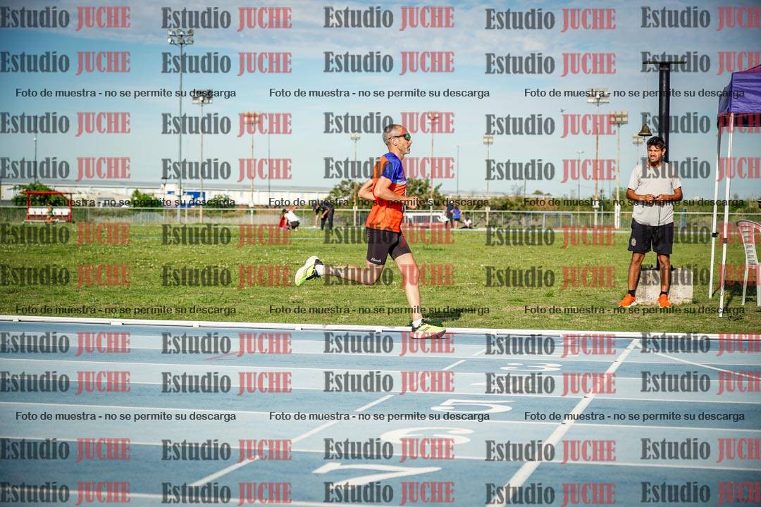 Fotos de los 1500 m llanos de varones