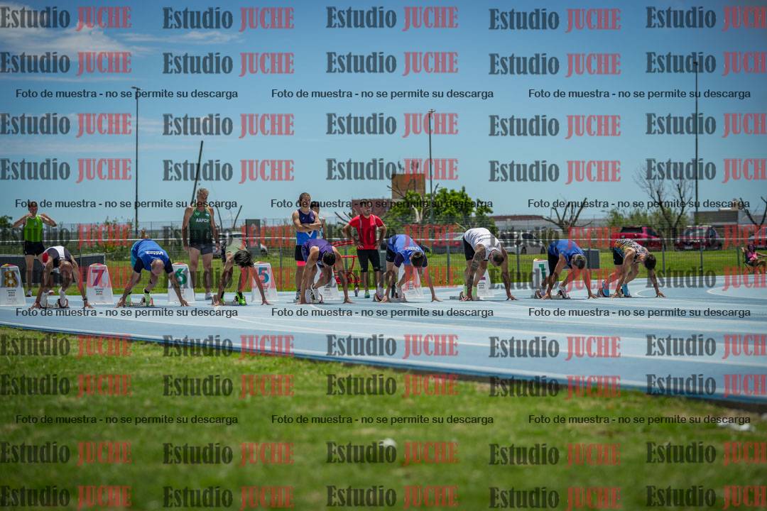 Fotos de los 100 m llanos de varones