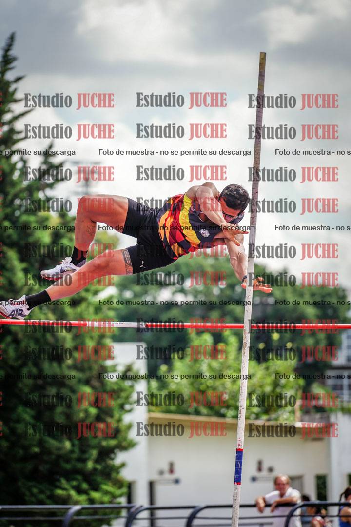 Fotos del salto con garrocha de varones - decatlón 8