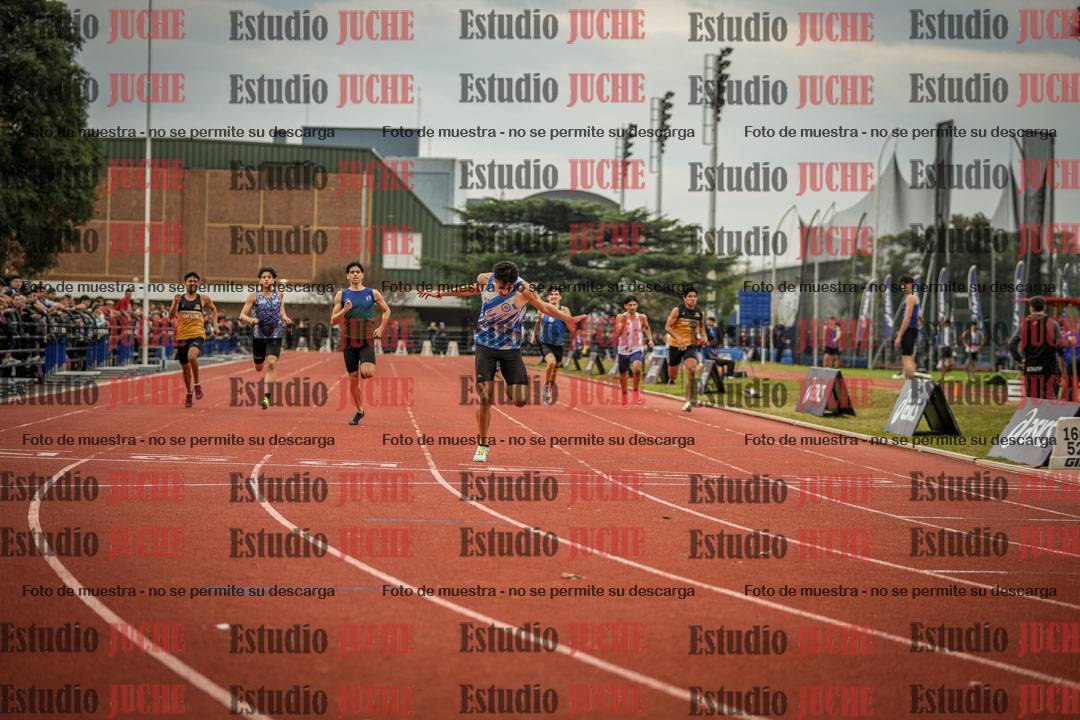Fotos de los 400 m llanos de varones - FINAL