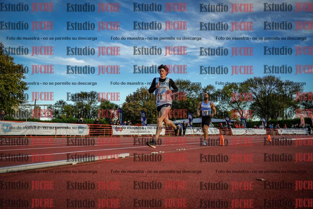 Fotos de los 1500 m llanos de varones - deca 10