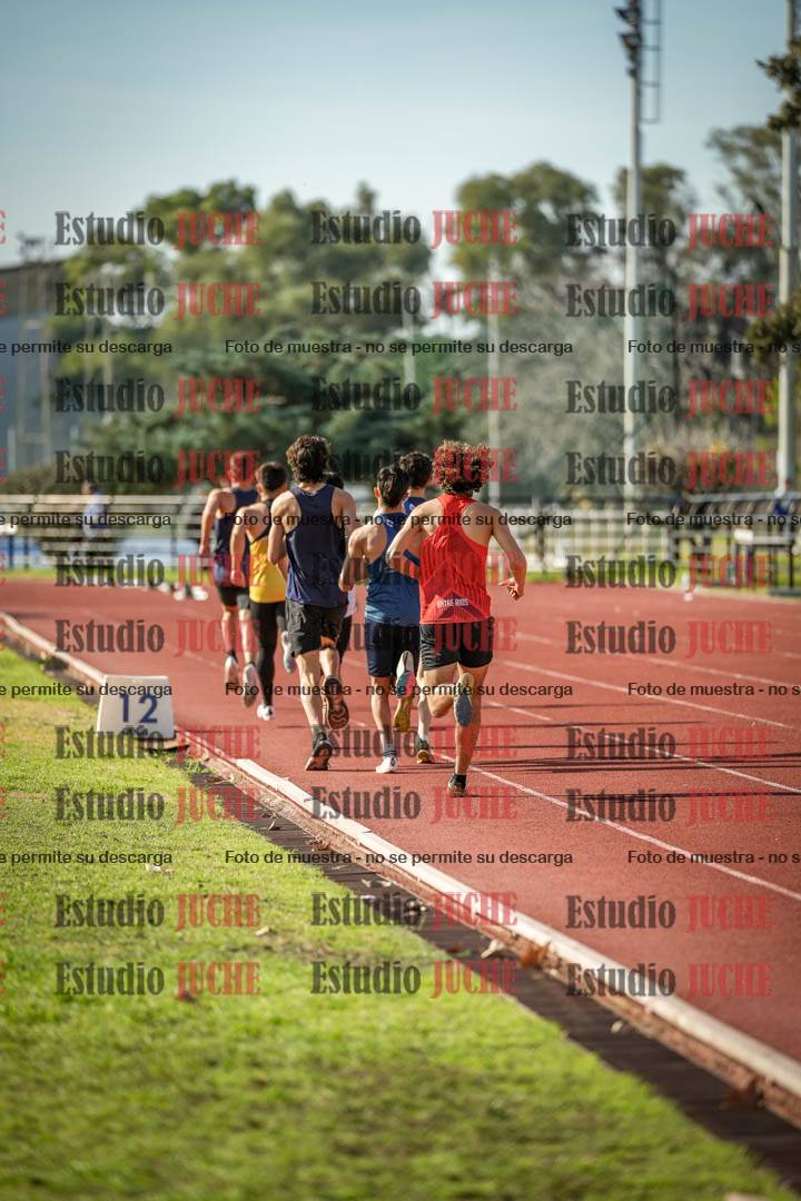 Fotos de los 1500 m de varones - decatlón 10
