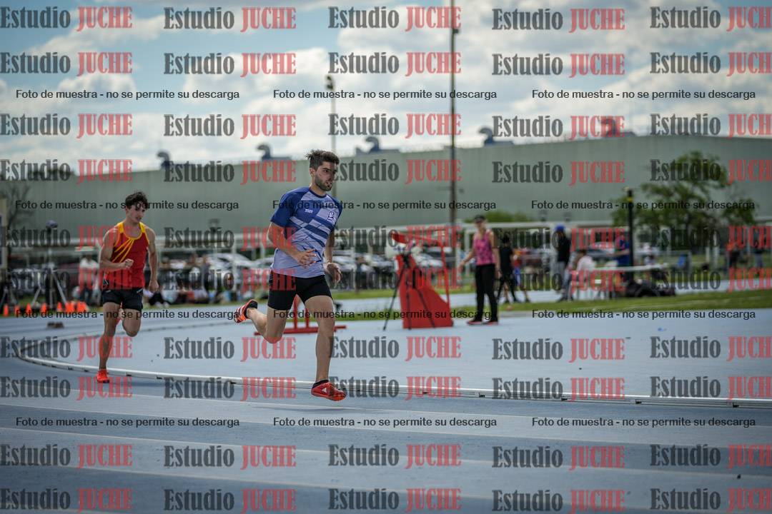 Fotos de los 400 m llanos de varones