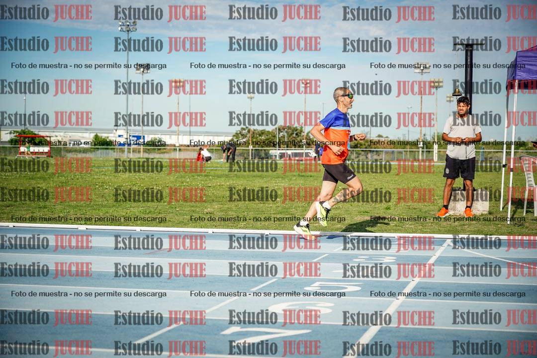 Fotos de los 1500 m llanos de varones