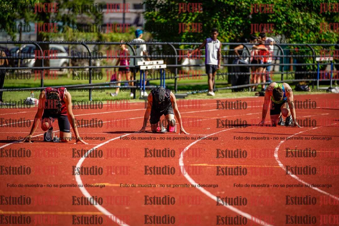 Fotos de los 200 m llanos de varones