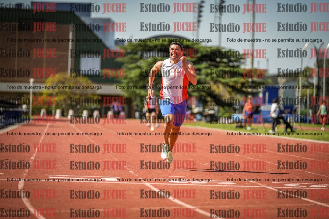 Fotos de los 400 m llanos de varones