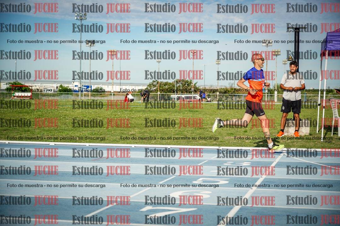Fotos de los 1500 m llanos de varones