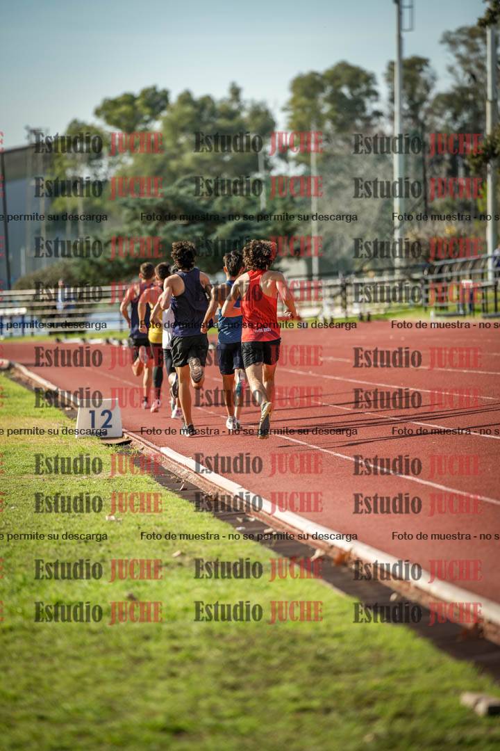 Fotos de los 1500 m de varones - decatlón 10