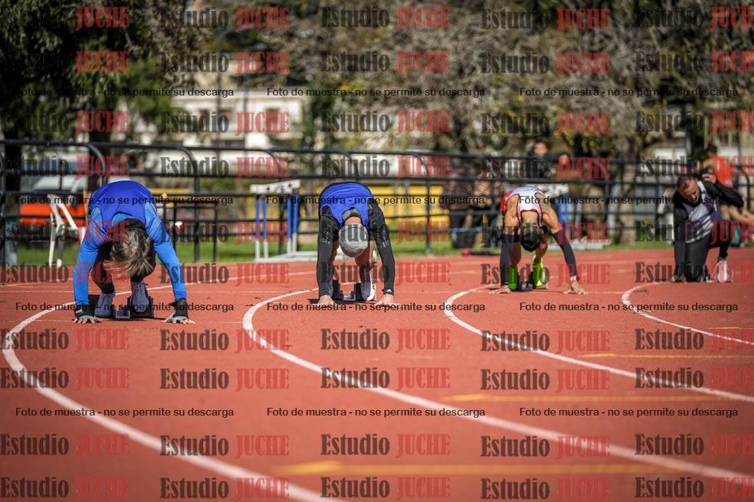 Fotos de los 200 m llanos de varones