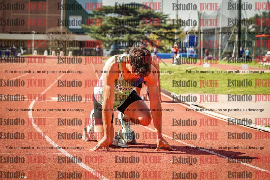 Fotos de los 400 m llanos de varones