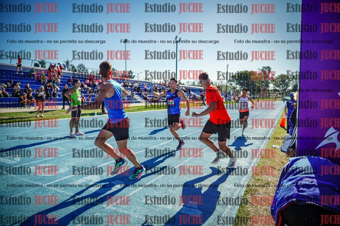 Fotos durante los relevos