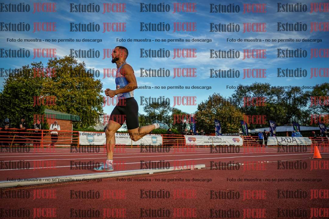 Fotos de los 1500 m llanos de varones - deca 10