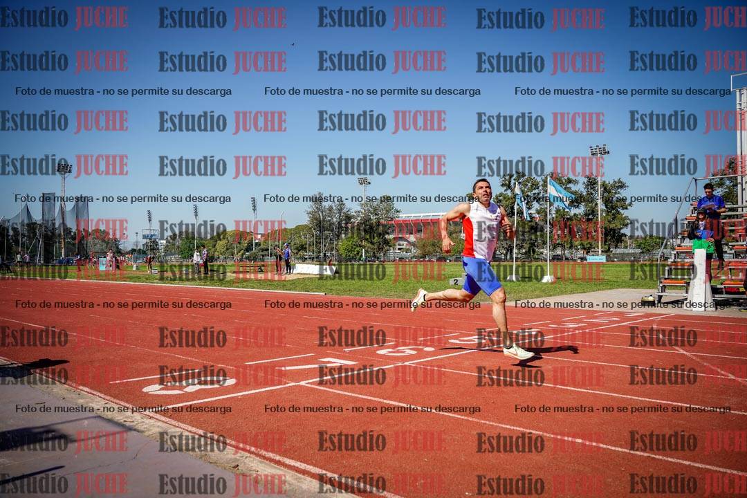 Fotos de los 400 m llanos de varones