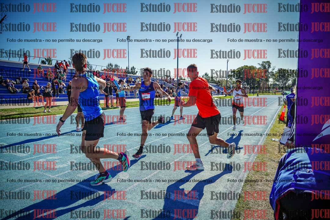 Fotos durante los relevos