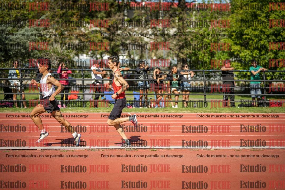 Fotos de los 5000 m llanos de varones