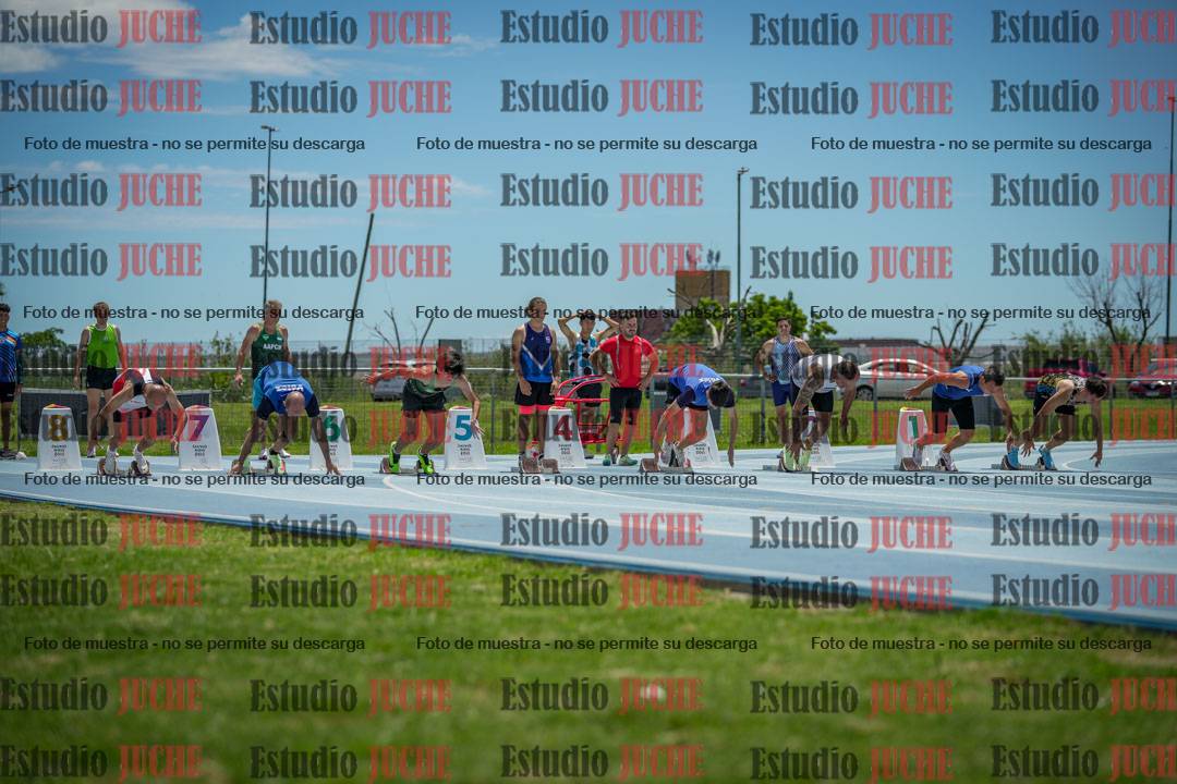 Fotos de los 100 m llanos de varones
